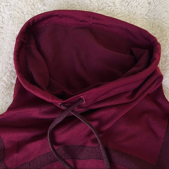 Under Armour Funnel Neck - Picture 6 of 7